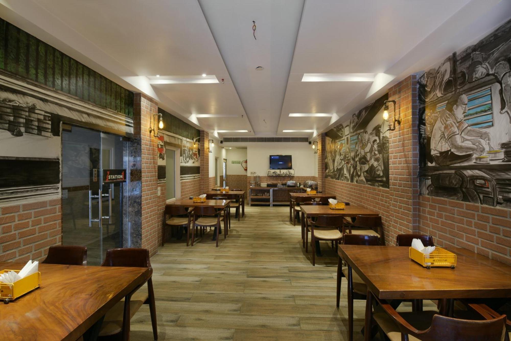 होटल Capital O 2242 Yuvraj Deluxe New Delhi